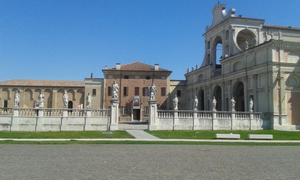 Il Tempo Dei Sogni Appartement San Benedetto Po Buitenkant foto